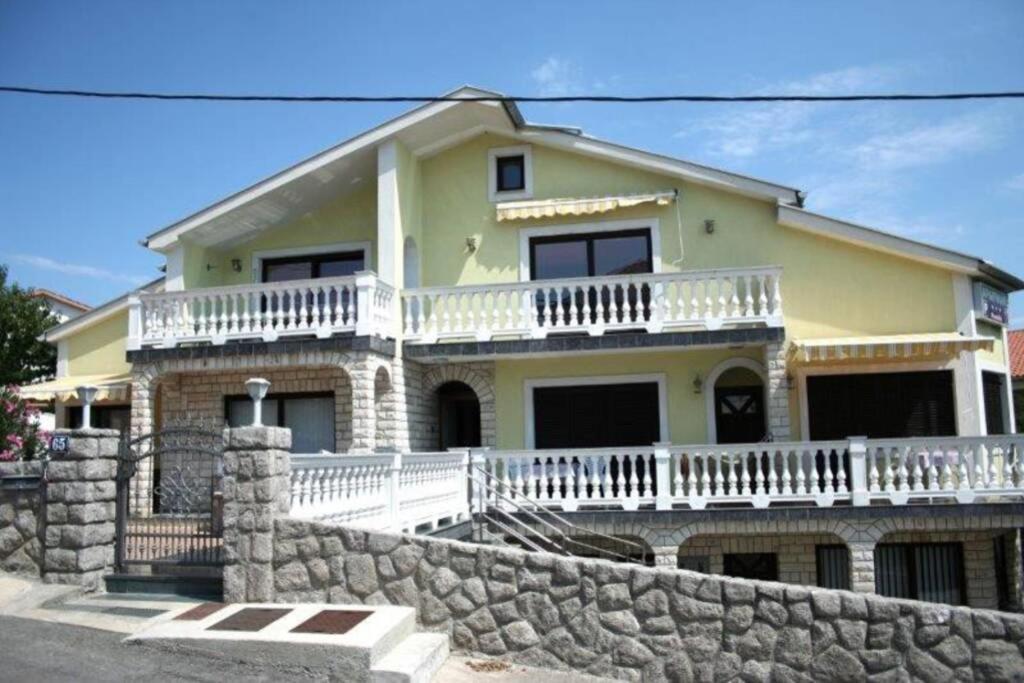 Apartman Nikola Salatic Екстер'єр фото