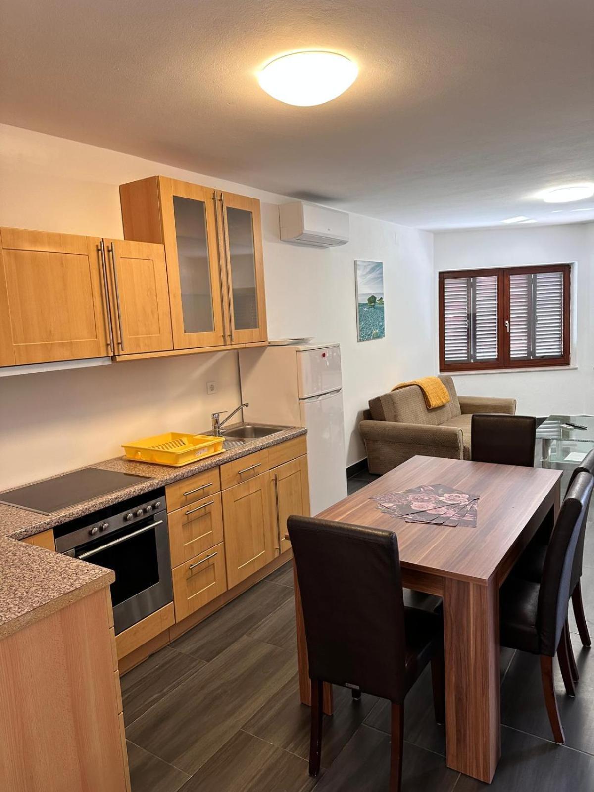 Apartman Nikola Salatic Екстер'єр фото